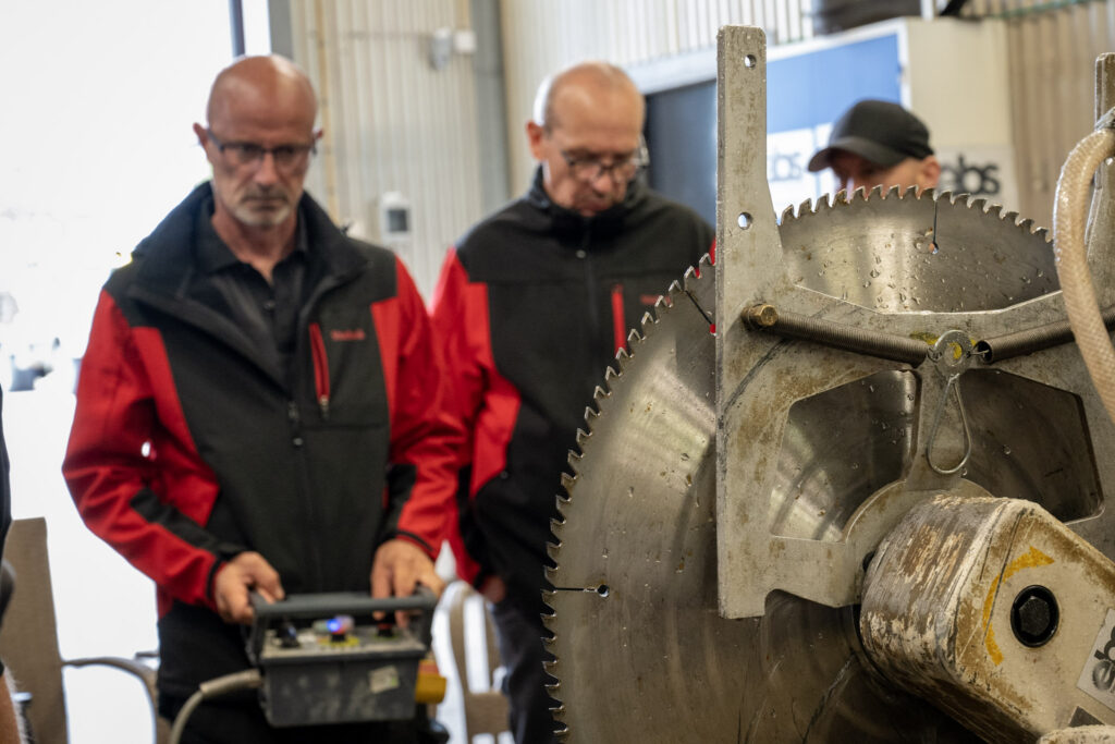 Utbildning i avancerad skärteknik